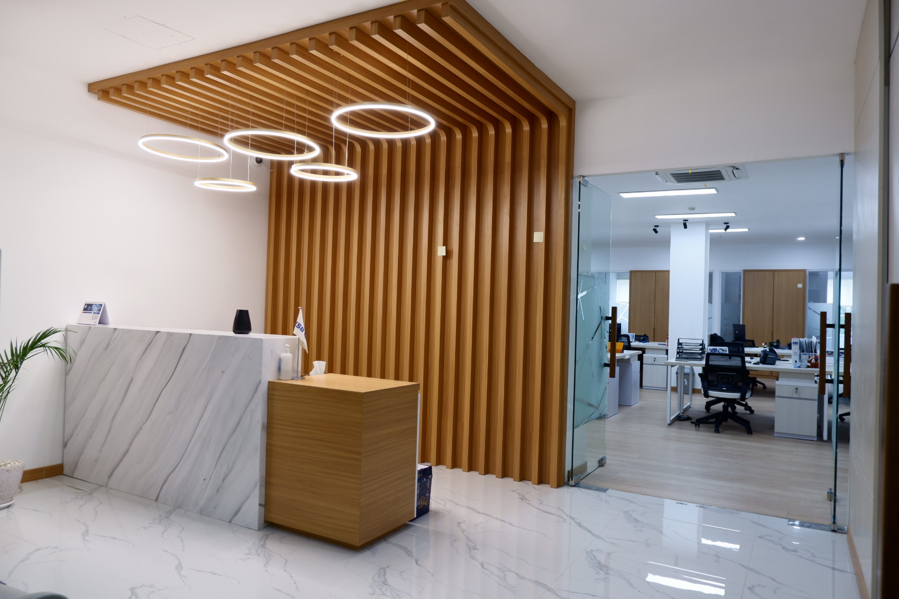 Jasa Interior seluruh bagian kantor full untuk PT. KSB INDONESIA